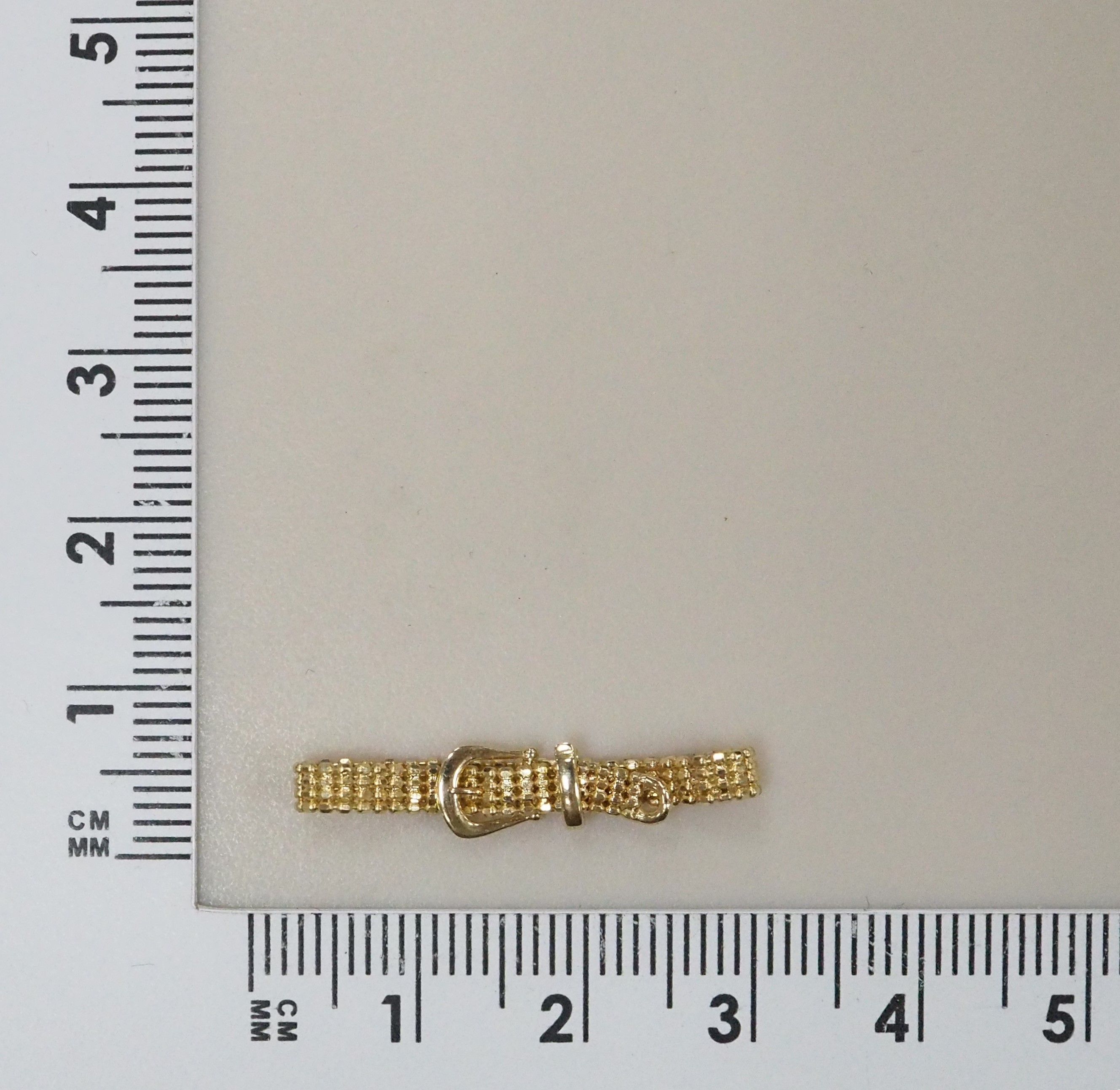 10313-000144 Кольцо (Au 750)